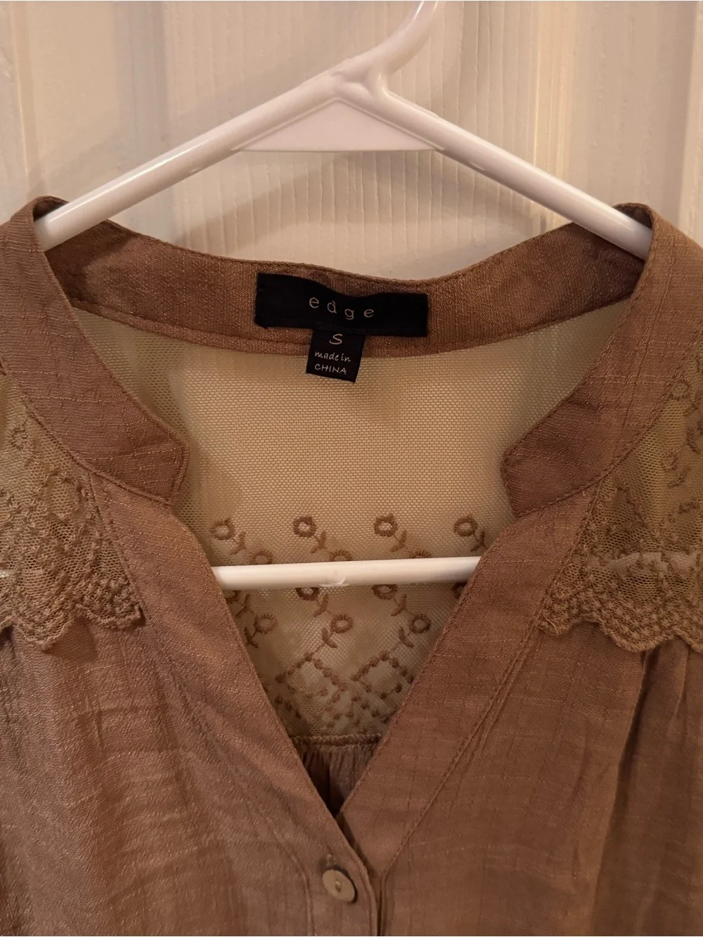 Edge Brown Lace Yoke Sleeveless Tie Front Blouse | Size Small - Picture 4 of 4